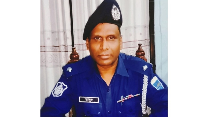 দুর্নীতির দায়ে অভিযুক্ত ওসি এখন এসআই