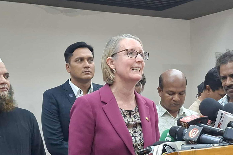 শান্তিপূর্ণ নির্বাচনের সহায়তা দিতে চায় যুক্তরাজ্য