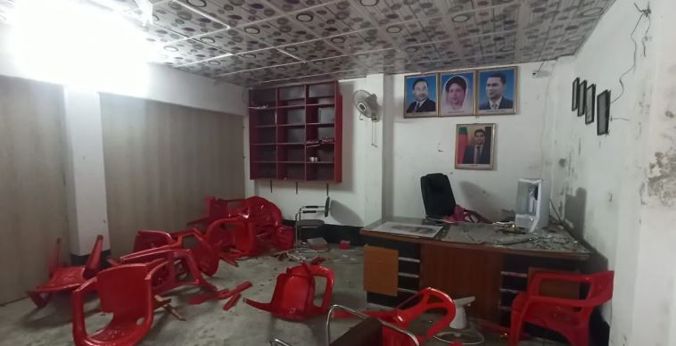 খুলনায় বিএনপির অফিস ভাঙচুর