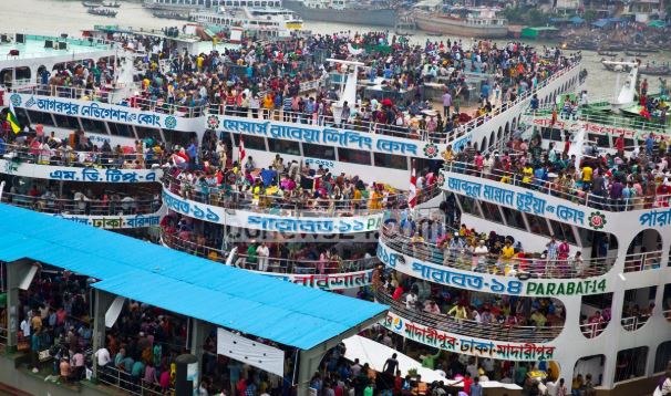 সদরঘাট থেকে লঞ্চ চলাচল বন্ধ