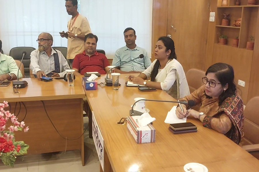 মাদারীপুরে নবাগত জেলা প্রশাসকের সাথে সাংবাদিকদের মতবিনিময় সভা