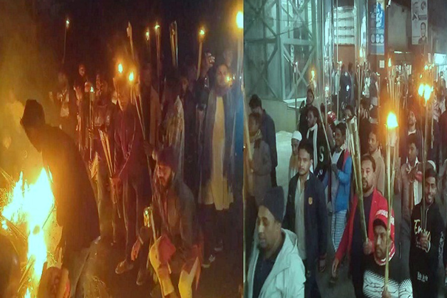 এক্সপ্রেসওয়ে অবরোধ করে মনোনয়নবঞ্চিত প্রার্থীর সমর্থকদের বিক্ষোভ