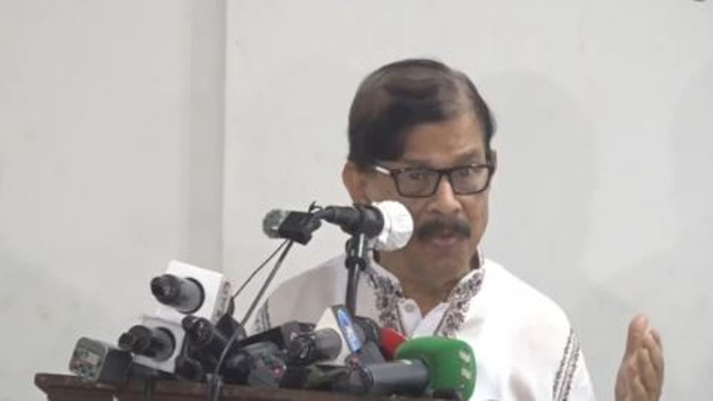 নির্বাচন বিষয়ে ধোঁয়াশা কাটেনি : মান্না