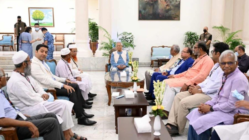 সবাইকে ঐক্যবদ্ধ থাকার আহ্বান প্রধান উপদেষ্টার