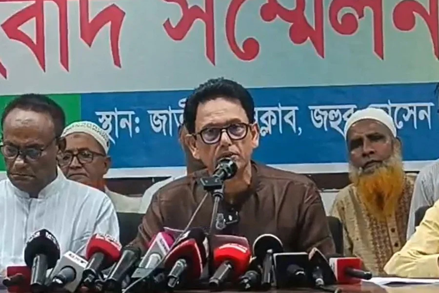 বিদেশযাত্রায় নিষেধাজ্ঞার কারণ জানতে চেয়ে সদুত্তর পাইনি