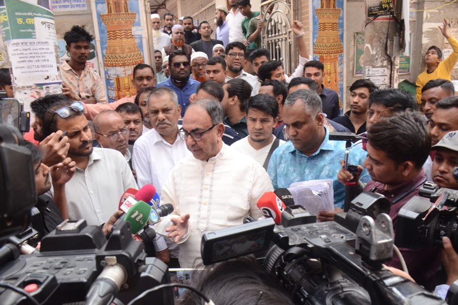 চা খাওয়ার দাওয়াত দিয়েছি, এটিও নাকি হুমকি : মির্জা আব্বাস