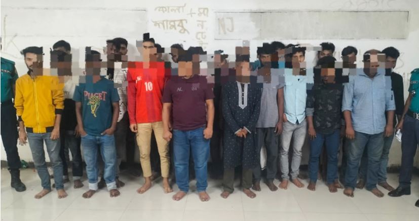 মোহাম্মদপুরে বিশেষ অভিযানে গ্রেপ্তার ২২