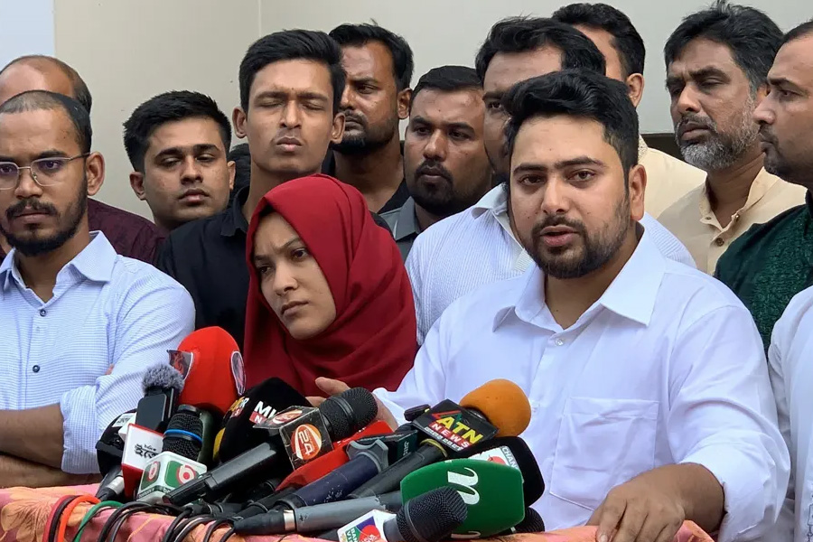 সংস্কারবিরোধী দলের সঙ্গে এনসিপির জোট নয় : নাহিদ