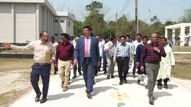 সরকার কোনো মেডিকেল কলেজ বন্ধের সিদ্ধান্ত নেয়নি