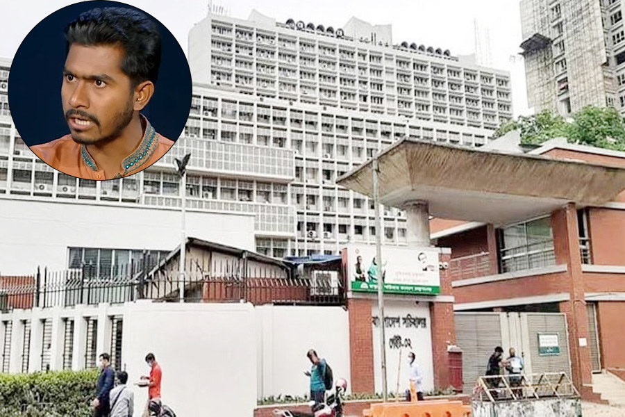 সচিবালয় ঘেরাওয়ের হুঁশিয়ারি নুরের
