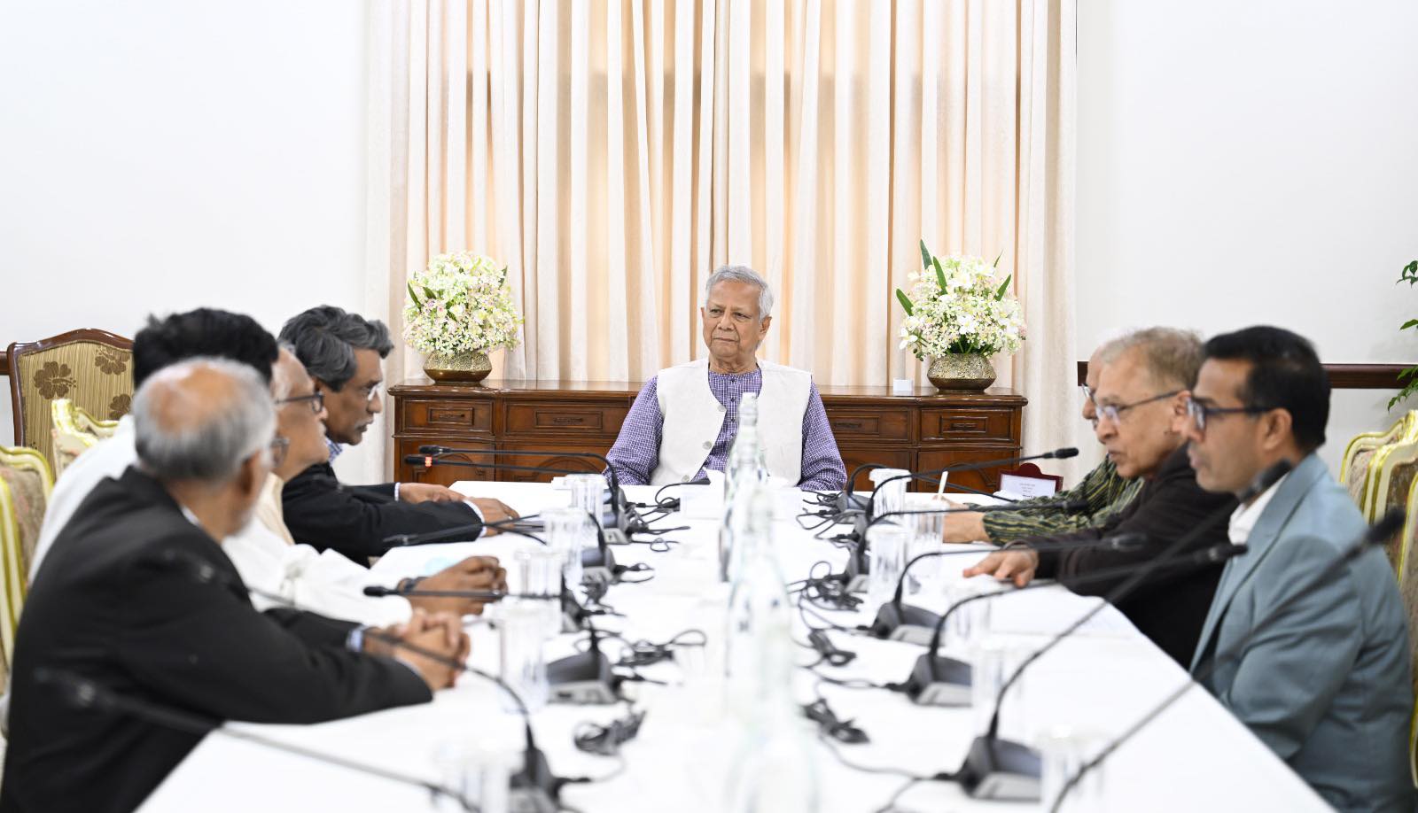 শেষ বৈঠক ঐকমত্য কমিশনের, সুপারিশ পেশ কাল