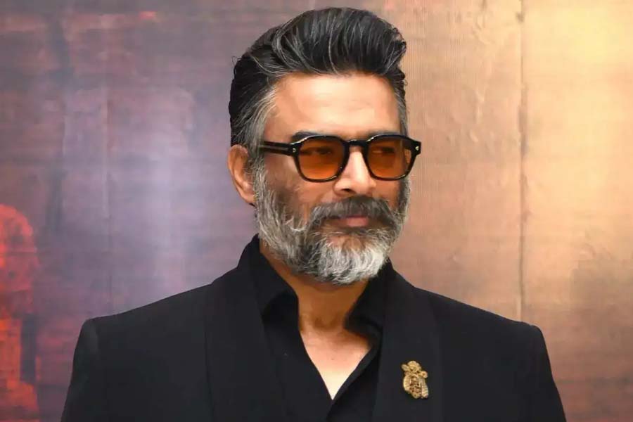 বলিউডে আর্থিক অনিশ্চয়তা নিয়ে মুখ খুললেন আর মাধবন