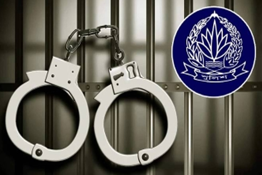 রাজধানীতে ৩৪ আওয়ামী নেতাকর্মী গ্রেপ্তার