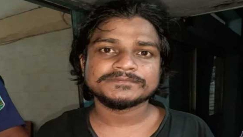 সাবেক সেনা সদস্যের বাড়িতে চাঁদাবাজি করতে গিয়ে ‘সমন্বয়ক’ আটক