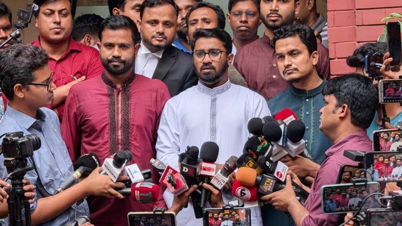 ঢাবির সাবেক ভিসিসহ ১৩ জনের বিরুদ্ধে মামলার আবেদন