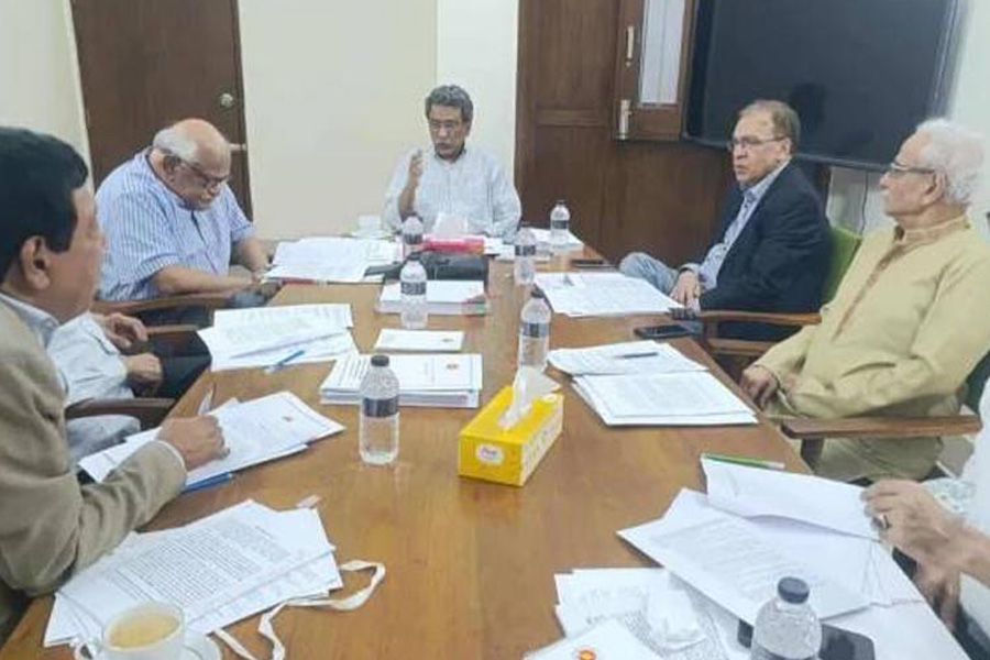 জাতীয় সনদ চূড়ান্ত করতে ঐকমত্য কমিশন সভা অনুষ্ঠিত