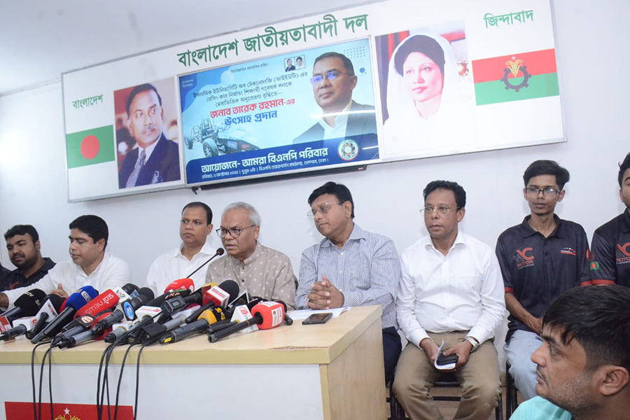 রাজনীতির নামে শিক্ষাপ্রতিষ্ঠানে মাস্তান তৈরি হয়েছে: রিজভী