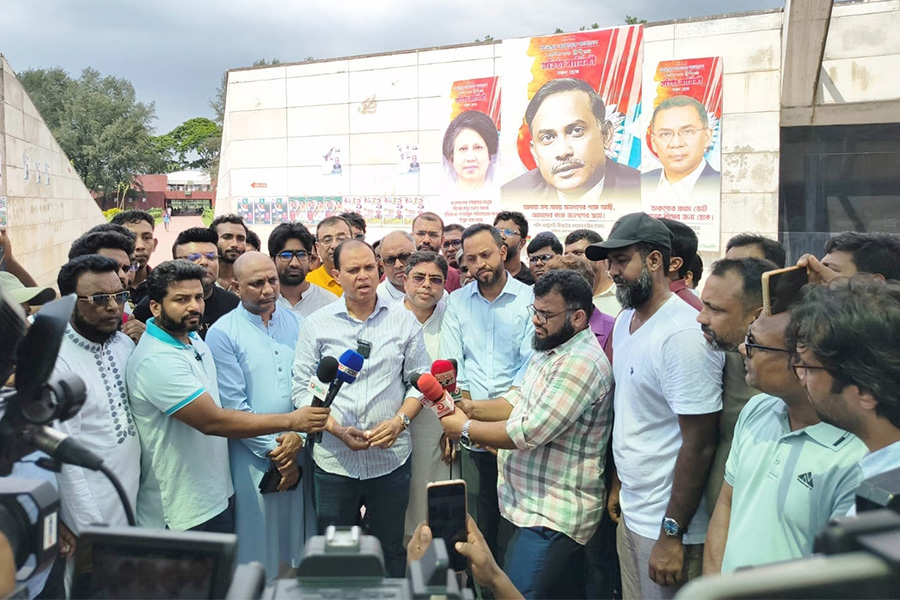 জিয়াউর রহমানের মাজার সবার জন্য উন্মুক্ত : রুমন