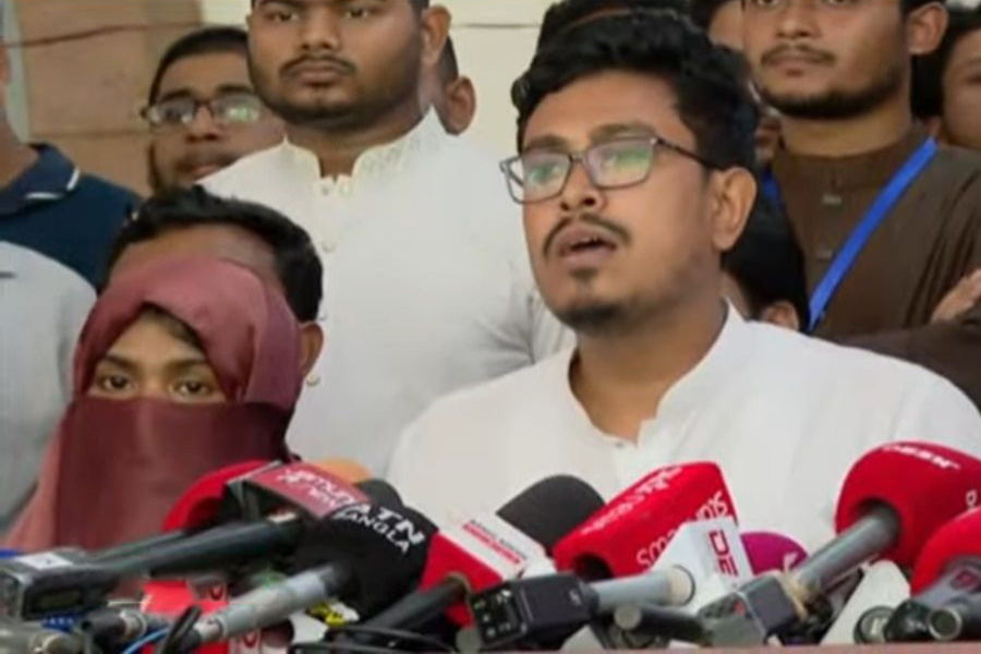 ভিপি নির্বাচিত হয়ে যে বার্তা দিলেন সাদিক কায়েম