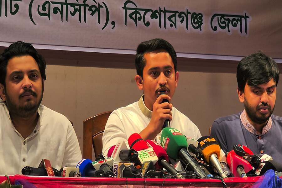 হাইকোর্টে এখন পর্যন্ত আওয়ামী লীগের দোসর বসে আছে: সারজিস আলম