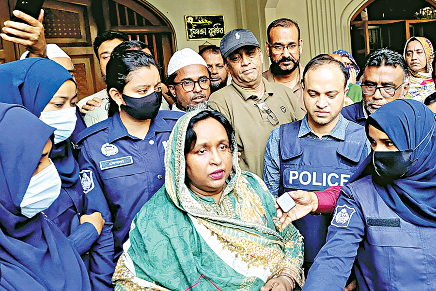 জামিনের পরই নতুন মামলায় গ্রেপ্তার আইভী