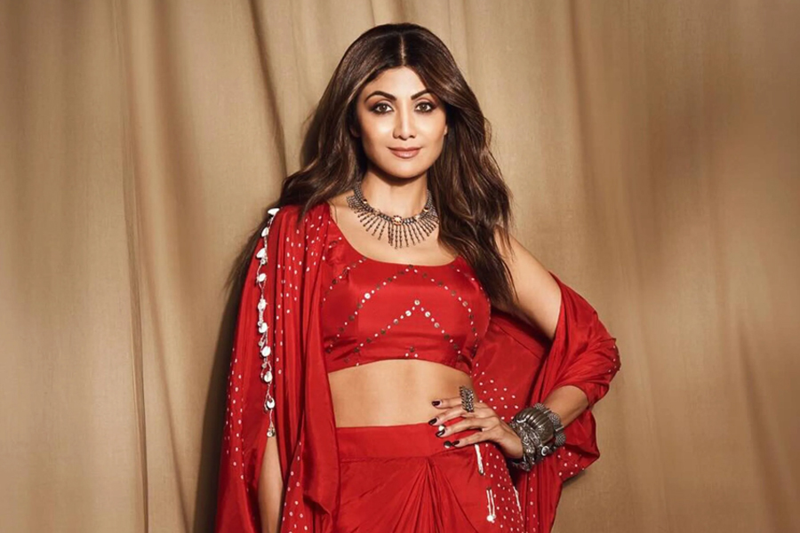 নতুন করে আইনি জটিলতায় শিল্পা শেঠি