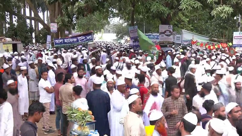‘নারায়ে তাকবির, আল্লাহু আকবর’ স্লোগানে মুখরিত সোহরাওয়ার্দী উদ্যান