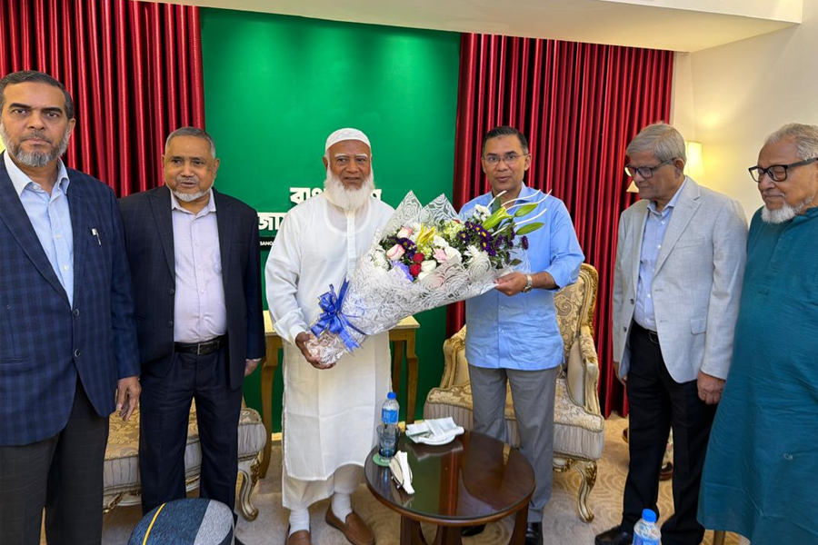 ডা. শফিকুর রহমান–এর বাসায় তারেক রহমান