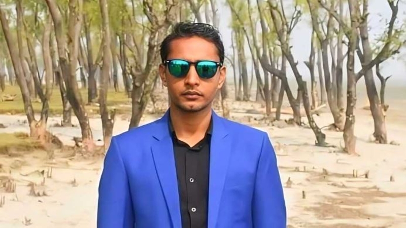 আ.লীগ নেতাকে আশ্রয় দিয়ে বহিষ্কার হলেন তাঁতী দলের সভাপতি