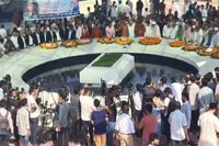 জাতীয় বিপ্লব ও সংহতি দিবসে জিয়াউর রহমানের মাজারে জনতার ঢল